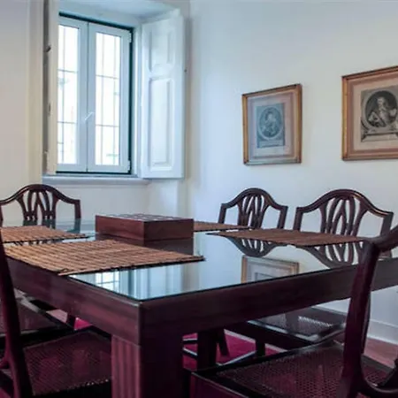 Spacious Tailor Made Bairro Alto * Lisbon