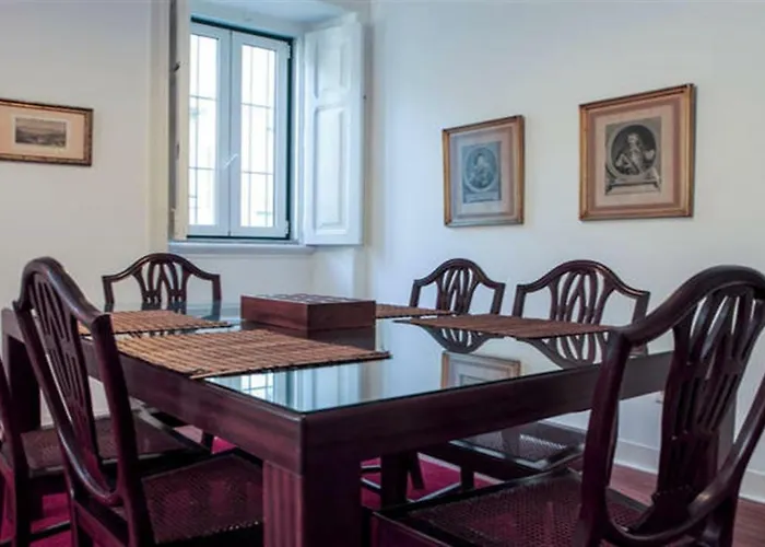 Spacious Tailor Made Bairro Alto * Lisboa