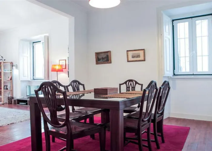 Appartamento Spacious Tailor Made Bairro Alto Lisbona